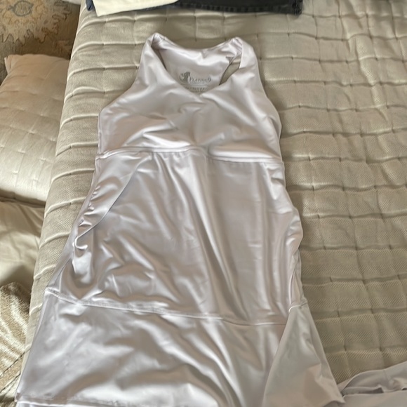 Playing 9 - Picture 2 of 2